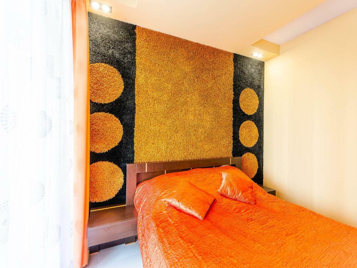 Apartament Pomaranczowy Z Basenem,Sauna-Blisko Morza. Kolobrzeg Luaran gambar