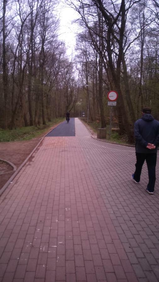 Apartament Pomaranczowy Z Basenem,Sauna-Blisko Morza. Kolobrzeg Luaran gambar